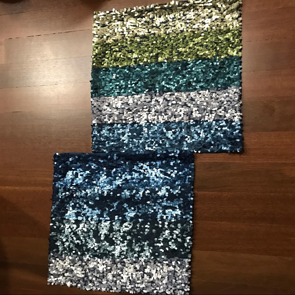 Two Sparkle pillow shams